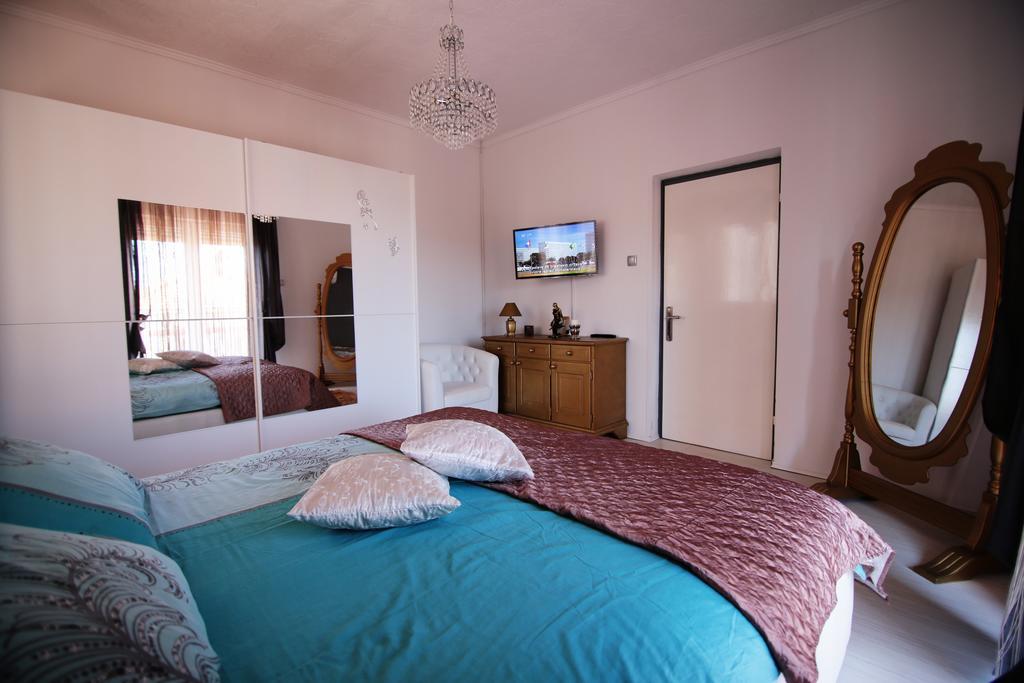 Villa Long Island Luxury Residence, Sali Dugi Otok-Private Parking,Next To Beach Pokój zdjęcie
