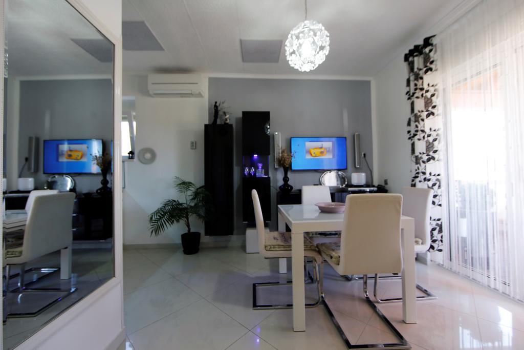 Villa Long Island Luxury Residence, Sali Dugi Otok-Private Parking,Next To Beach Zewnętrze zdjęcie